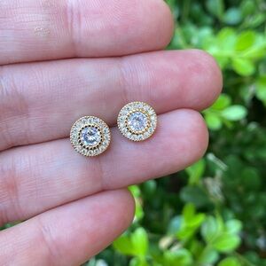 Gold Round Luxe Stud CZ Earrings Elegant Upscale Boutique Earrings